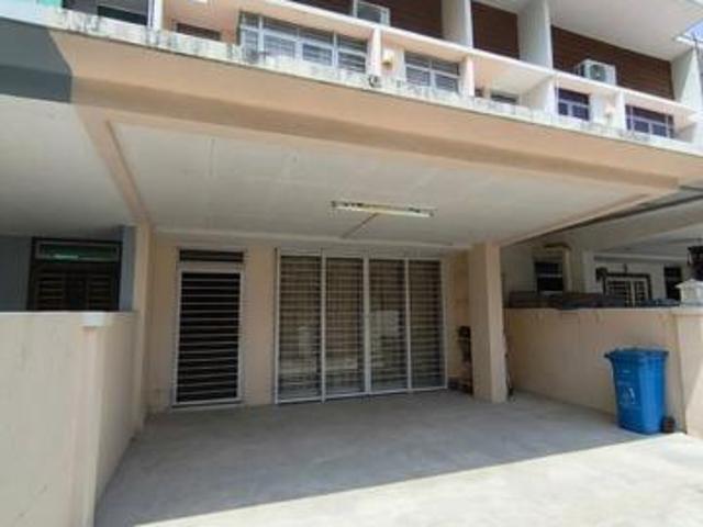 Terraced House for rent in Petaling, Alam Impian