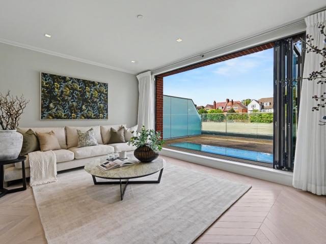 House for rent in Chalk Farm, Greater London
