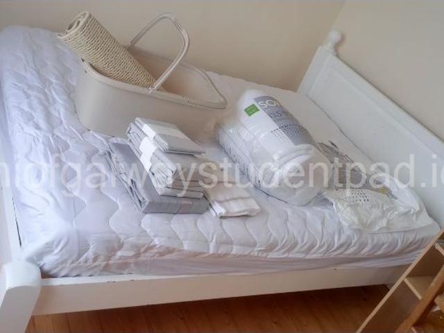 House to rent in Gaillimh, Connacht