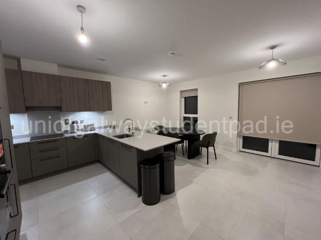 House to rent in Gaillimh, Connacht