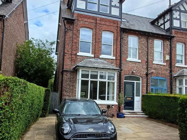House for rent in Alderley Edge