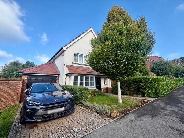 House for rent in Storrington, Horsham