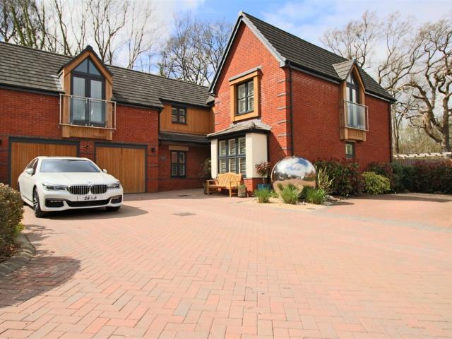 House for rent in Nailsea, North Somerset