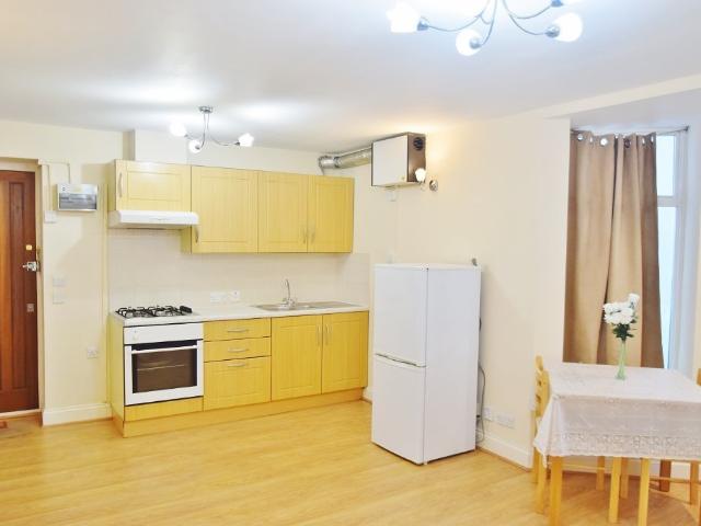 House for rent in London Borough of Barnet, Greater London
