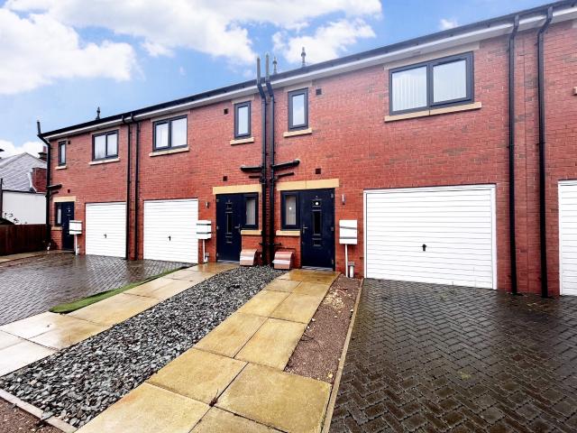 House for rent in Ferryhill Station