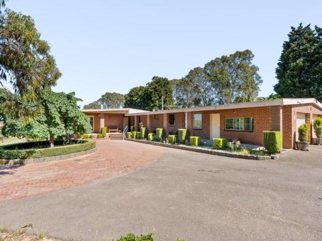 House for sale in Beveridge, Victoria