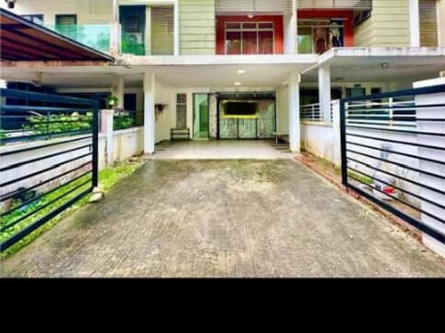 Terraced House for rent in Petaling, Alam Impian
