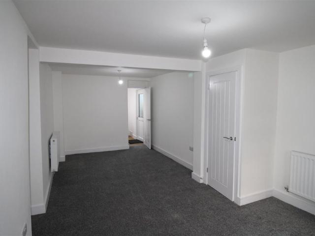 House for rent in Mountain Ash West, Ynysboeth