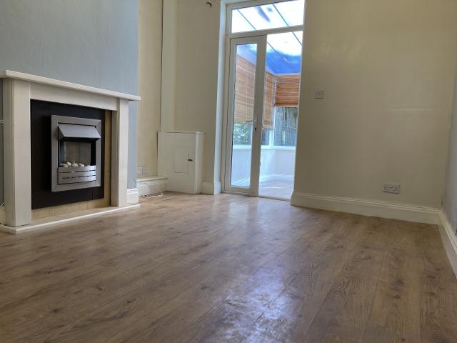 House for rent in Heath, West Yorkshire