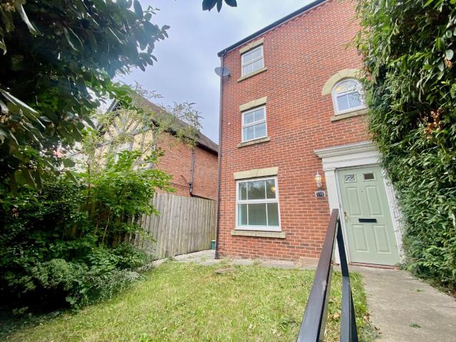 House for rent in Golden Hill, Firbank