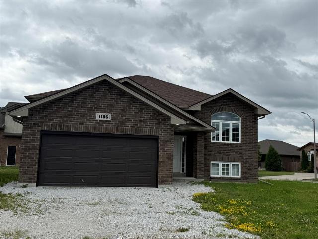 House for rent in Lakeshore, Ontario