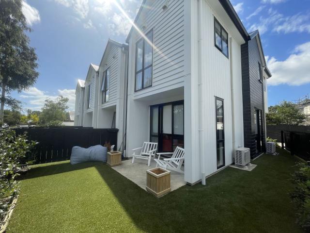 House for rent in Panmure