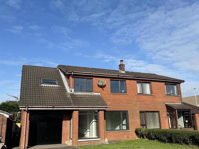 House for rent in Ballyclare, County Antrim