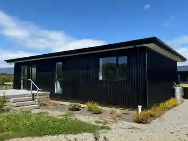 House for rent in Fairdown, West Coast