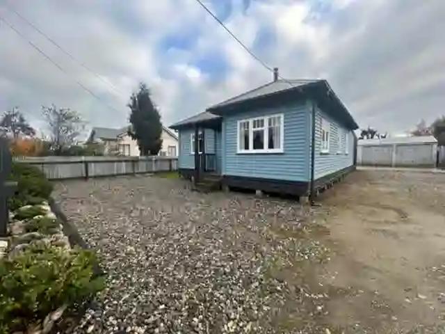 House for rent in Fairdown, West Coast