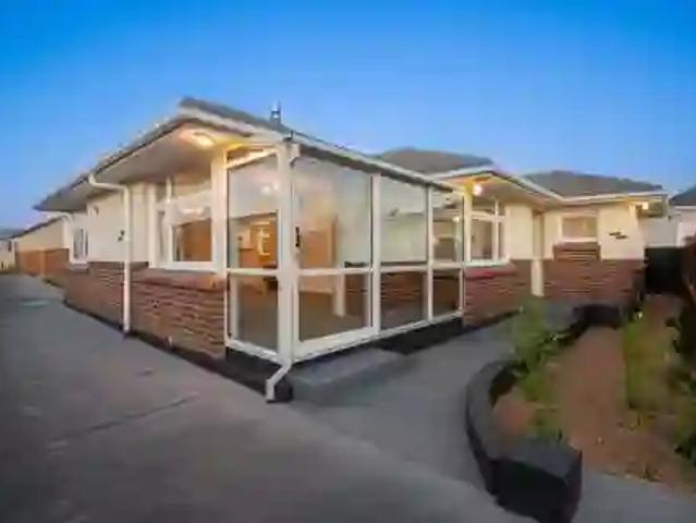 House for rent in Otakou