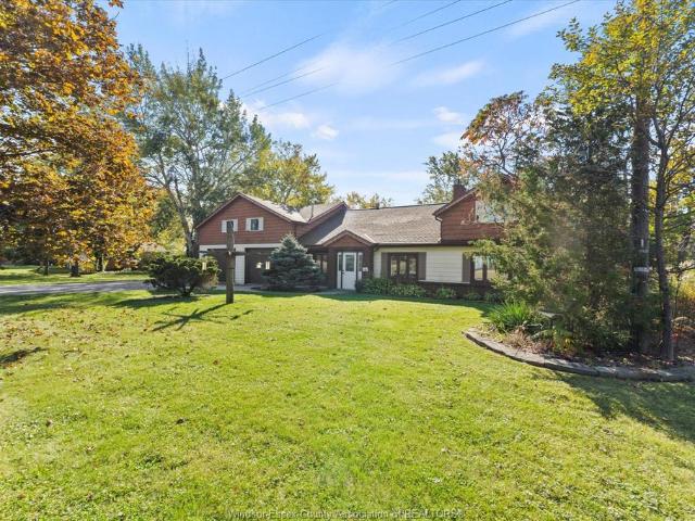 House for rent in Lakeshore, Ontario