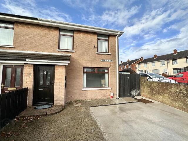 House for rent in Clonard, Northern Ireland
