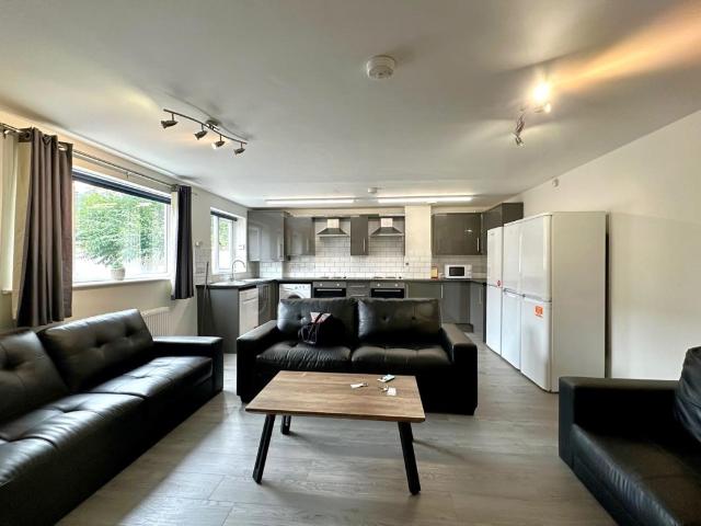 House for rent in Sharrow Vale, Sheffield