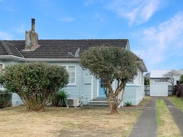 House for rent in Dannevirke, Wairarapa