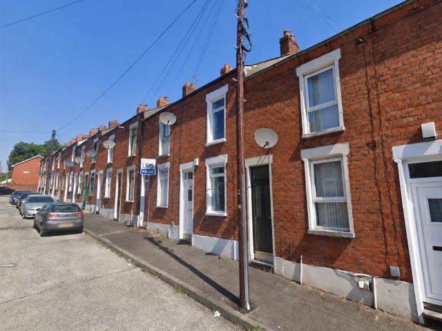 House for rent in Glencairn, Northern Ireland