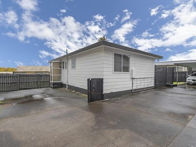 House for rent in Manurewa, Oroua County