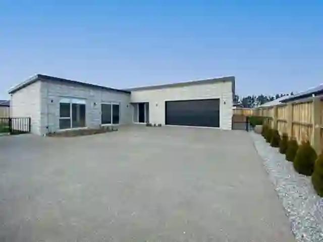 House for rent in Faringdon, Rolleston