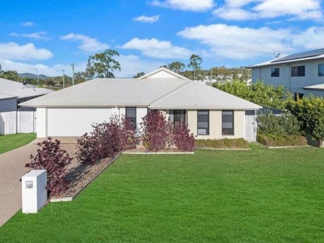 House for rent in Bushland Beach, Townsville City