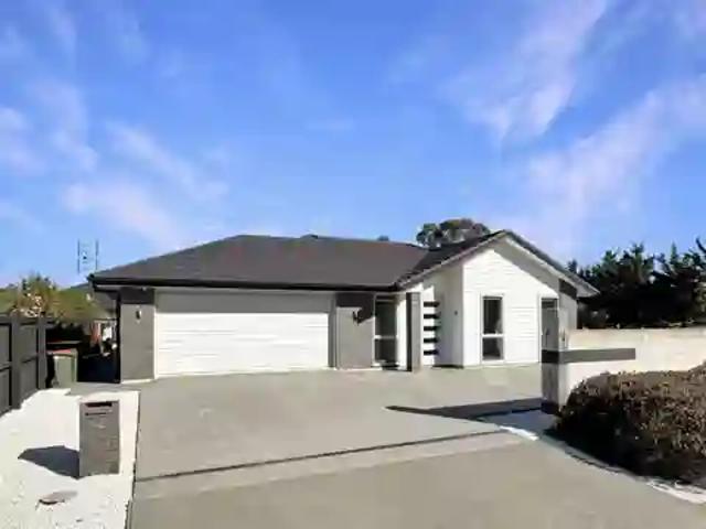 House for rent in Rolleston, Canterbury