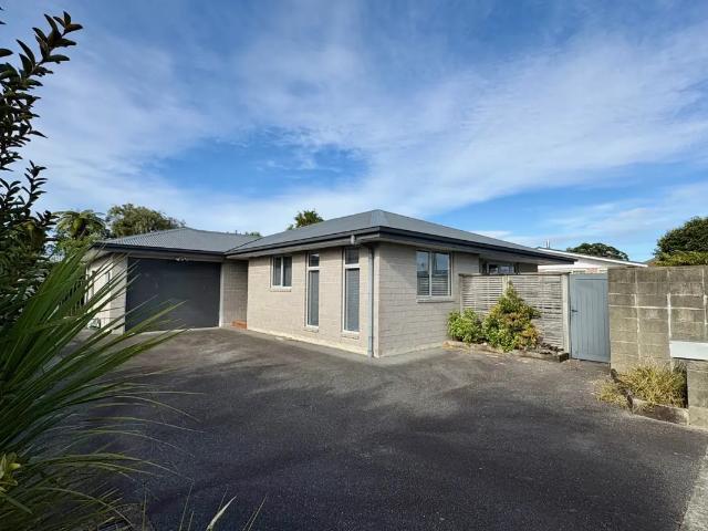 House for rent in Fairdown, West Coast