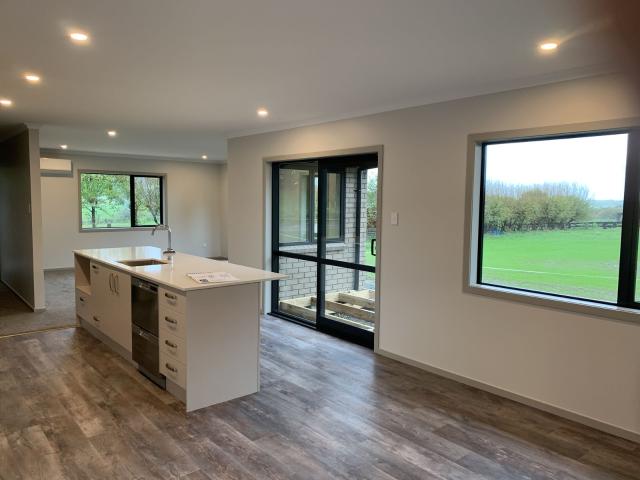 House for rent in Halcombe