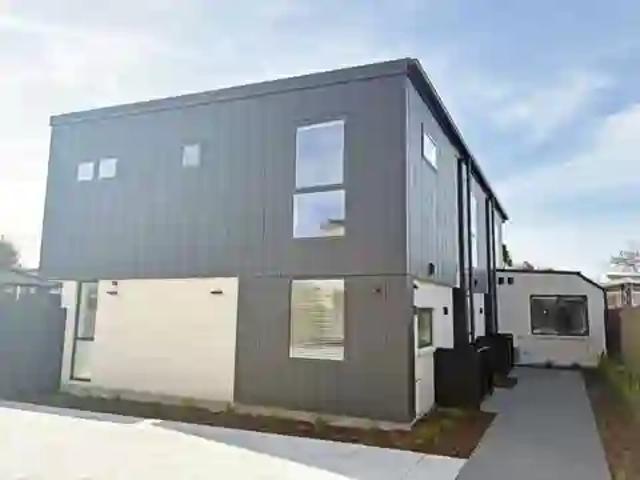 House for rent in Chaslands, Canterbury