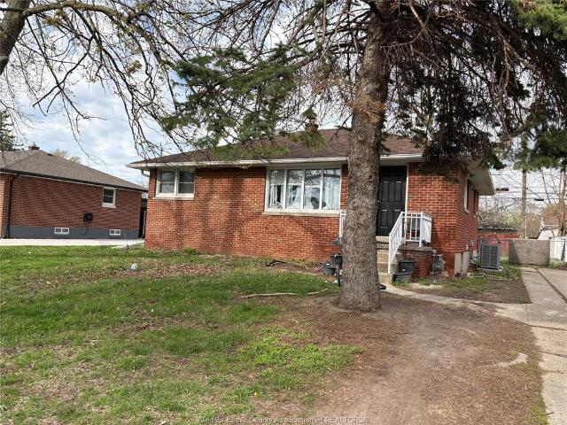 House for rent in Maidstone, Ontario