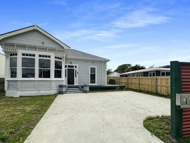 House for rent in Wanganui District