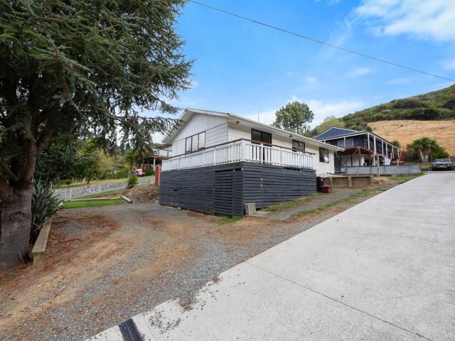 House for rent in Picton