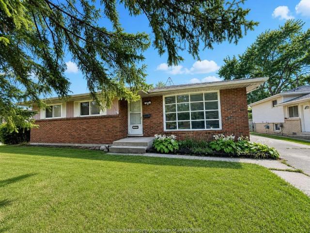 House for rent in Maidstone, Ontario