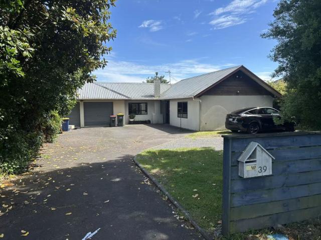 House for rent in Papakura, Oroua County