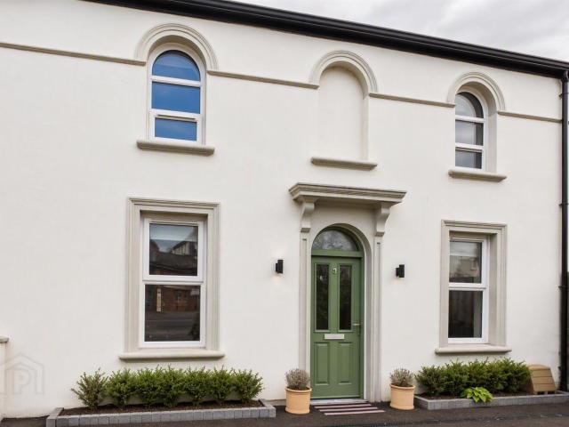 House for rent in Dunmurry, Northern Ireland