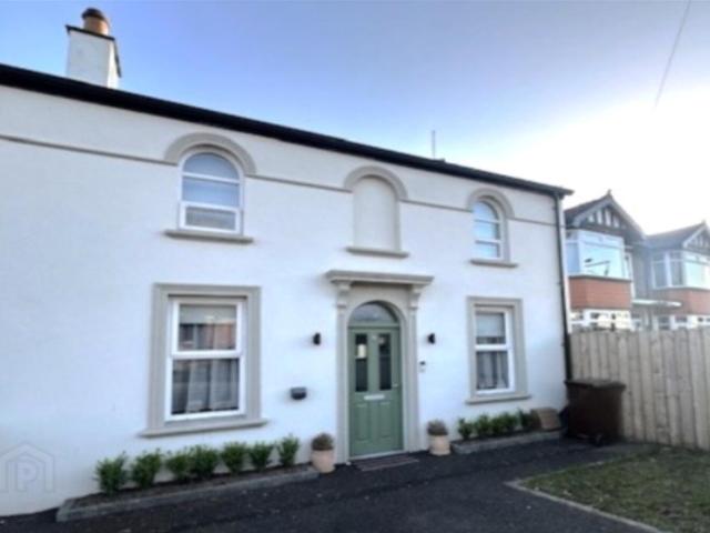 House for rent in Dunmurry, Northern Ireland