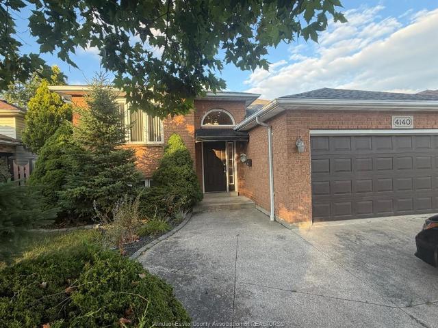 House for rent in Ontario
