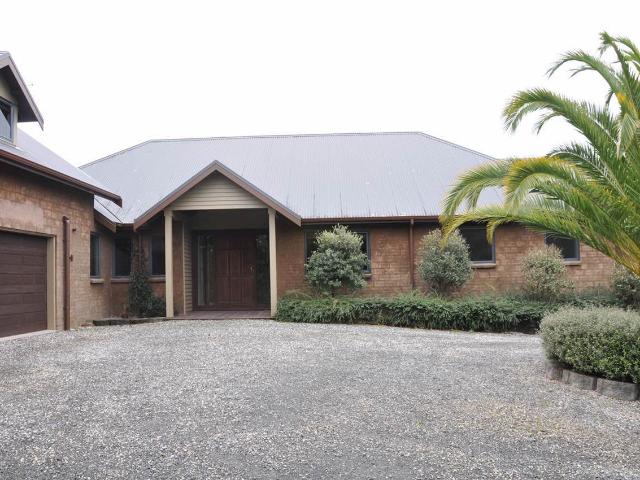 House for rent in Awhitu