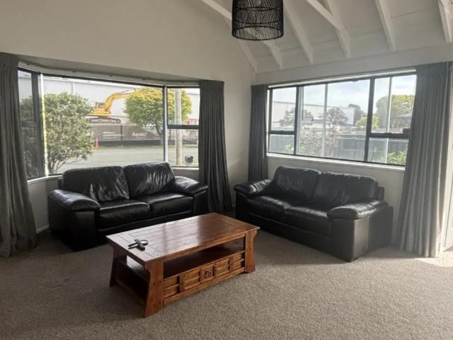 House for rent in Otakou