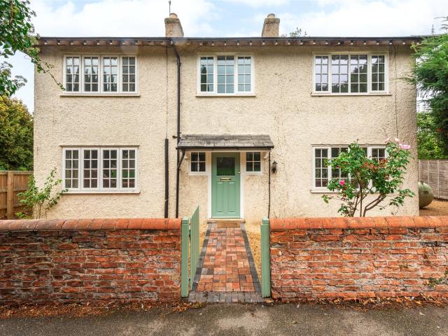 House for rent in Little Crawley