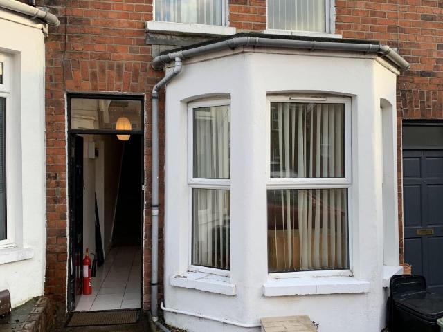 House for rent in Balmoral, Northern Ireland