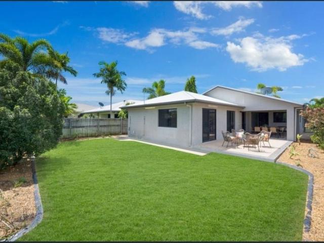 House for rent in Bushland Beach, Townsville City