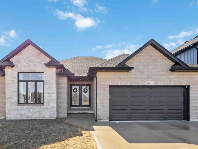 House for rent in Brights Grove, Ontario