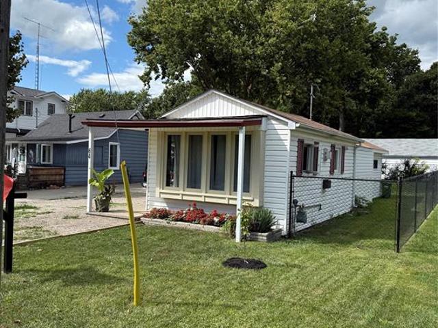 House for rent in Essex, Ontario