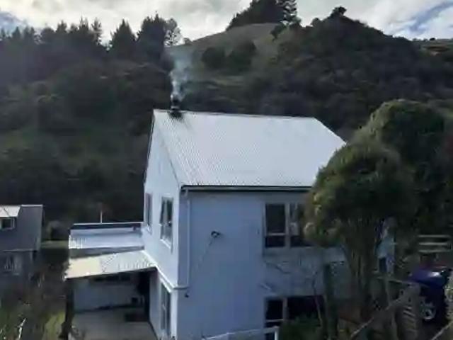 House for rent in Otakou