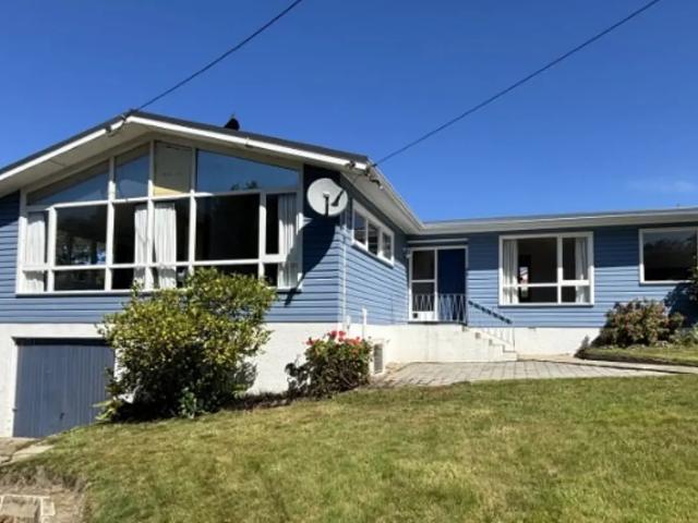 House for rent in Otakou