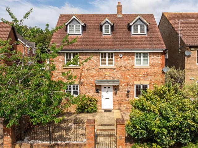 House for rent in Grange Farm, Shenley Church End